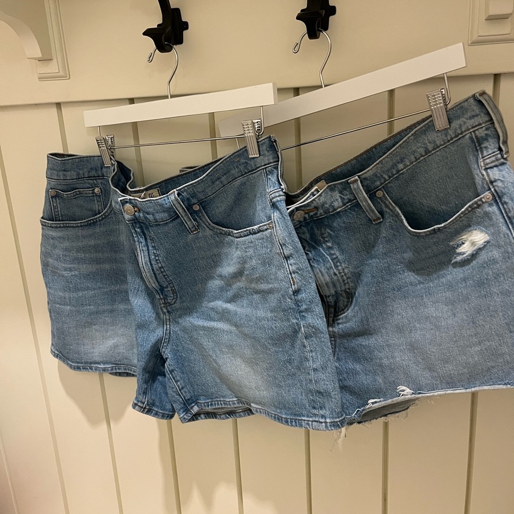 Classic Blue Denim Women's Shorts